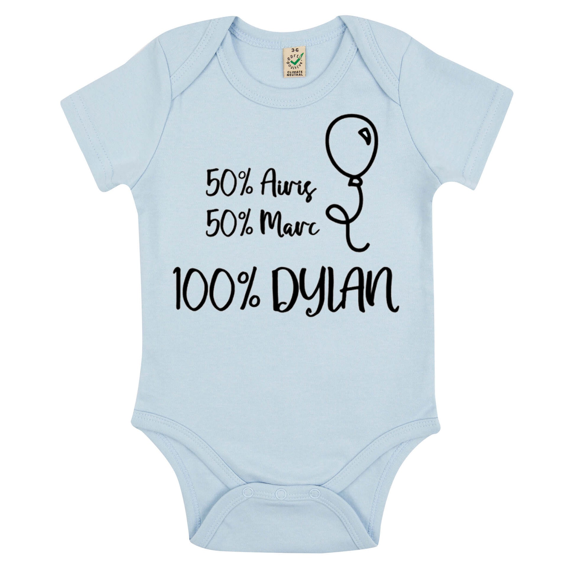 Personlig Babybody – 50% mamma, 50% pappa, 100% kärlek! [Barnets namn]-Lovely Text