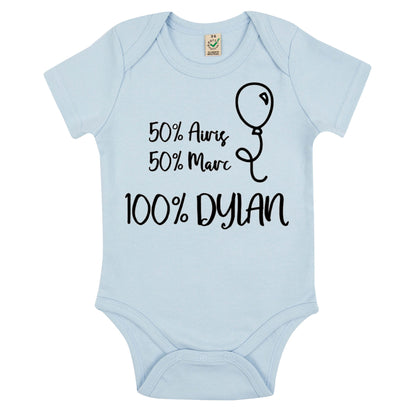 Personlig Babybody – 50% mamma, 50% pappa, 100% kärlek! [Barnets namn]-Lovely Text