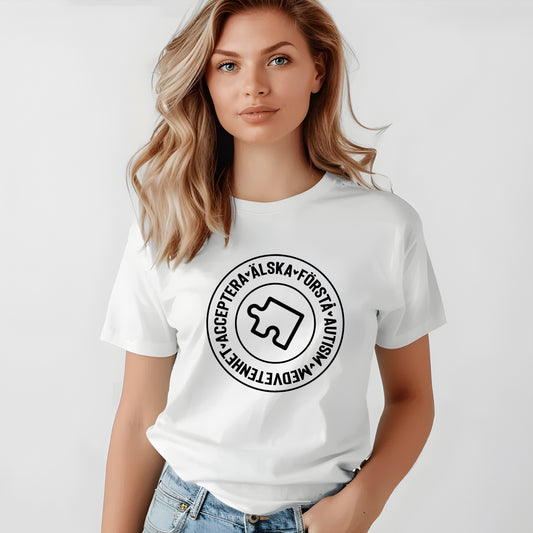 Acceptera Älska Förstå Autism Medvetenhet T-shirt-Lovely Text