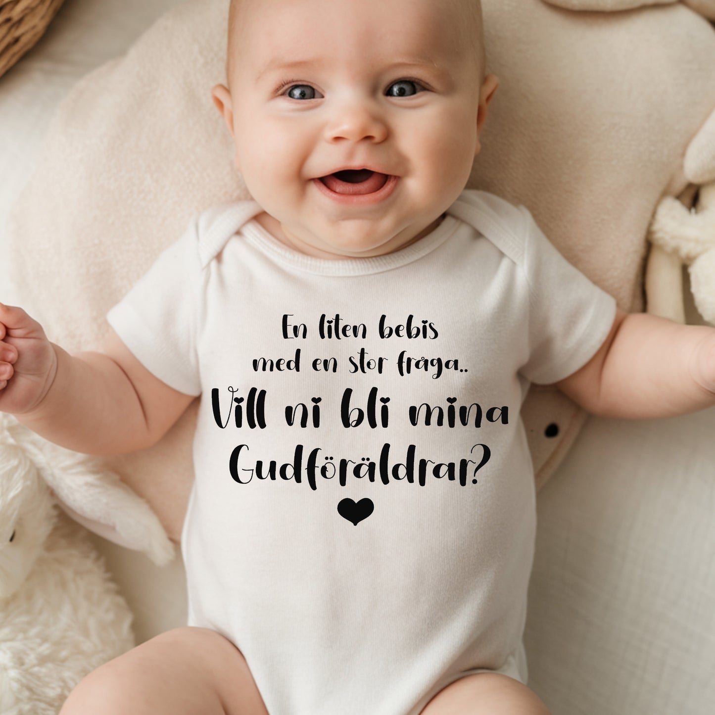 En liten bebis med en stor fråga… Vill ni bli mina Gudföräldrar?-Lovely Text